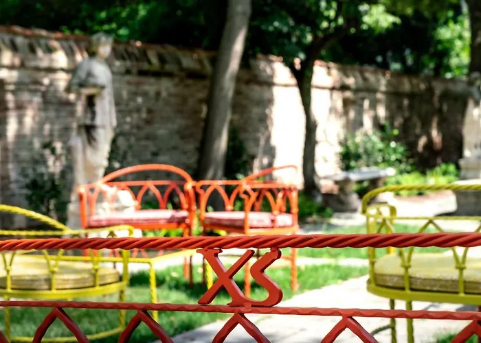 فندق Excess Boutique & Private - Adults Only 5*