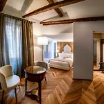 Excess Boutique & Private - Adults Only Benátky