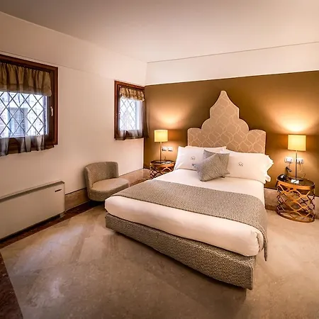 Excess Boutique & Private - Adults Only Venetië
