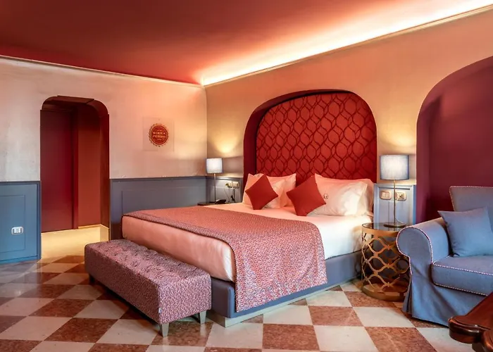 Excess Boutique & Private - Adults Only 5*