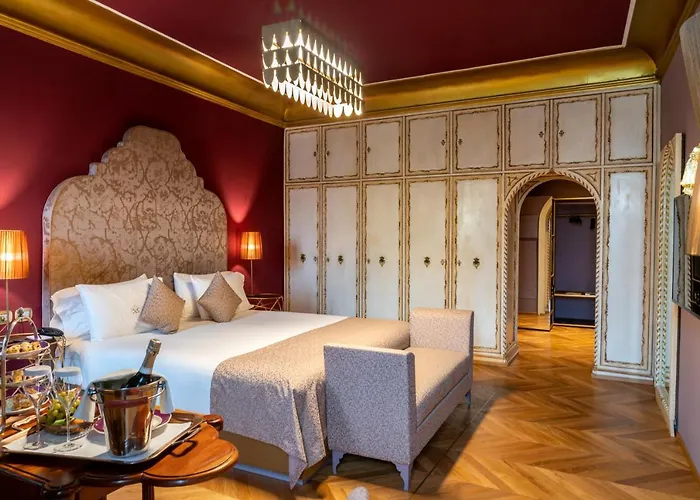 Excess Boutique & Private - Adults Only 5*