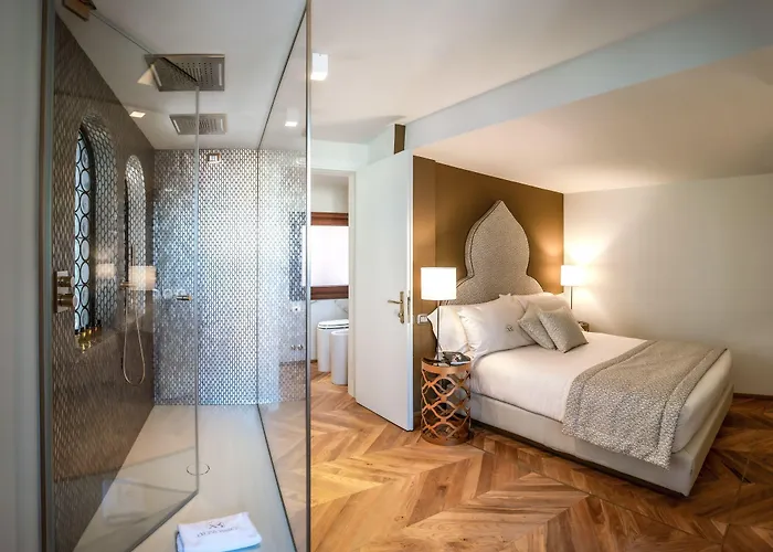 Hotel Excess Boutique & Private - Adults Only