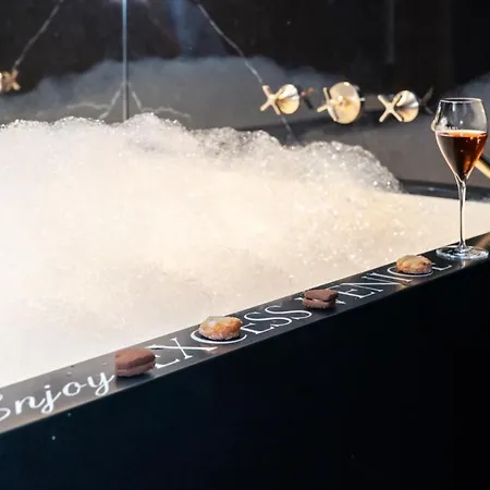 Excess Boutique & Private - Adults Only Venice